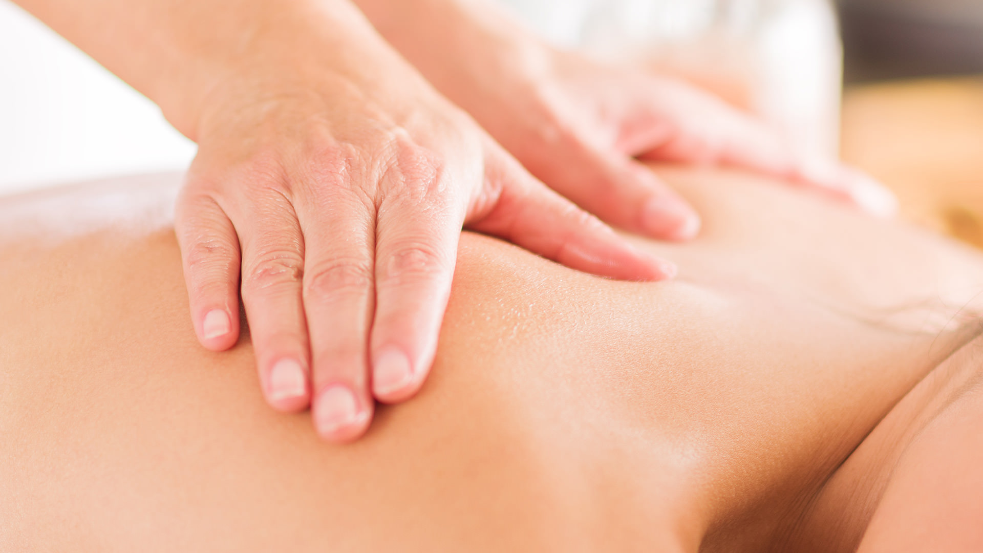 Massagem: saiba porque a prática pode te tornar mais saudável